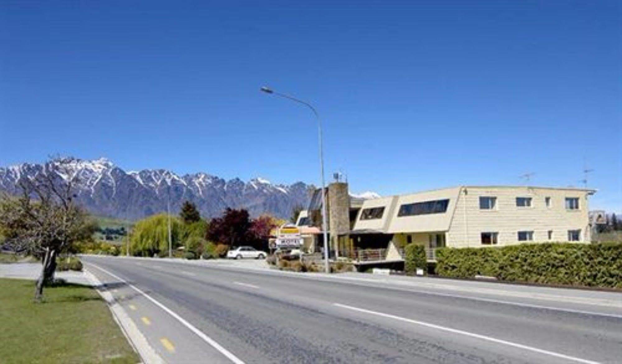 Earnslaw Motel Queenstown