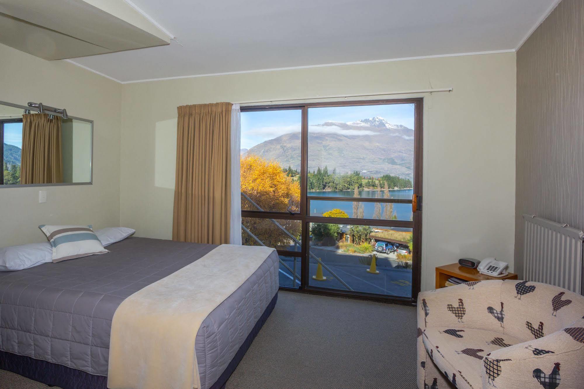 Motel Earnslaw