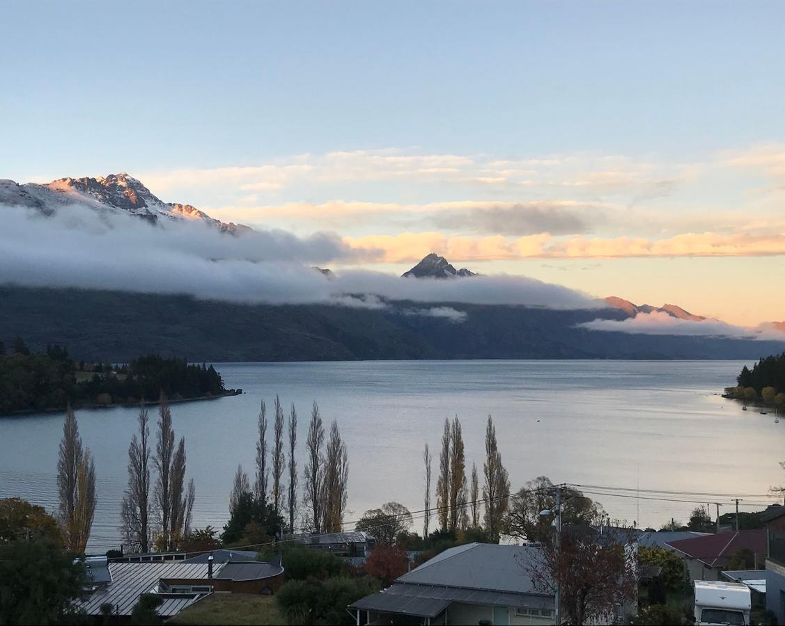 Earnslaw 3*