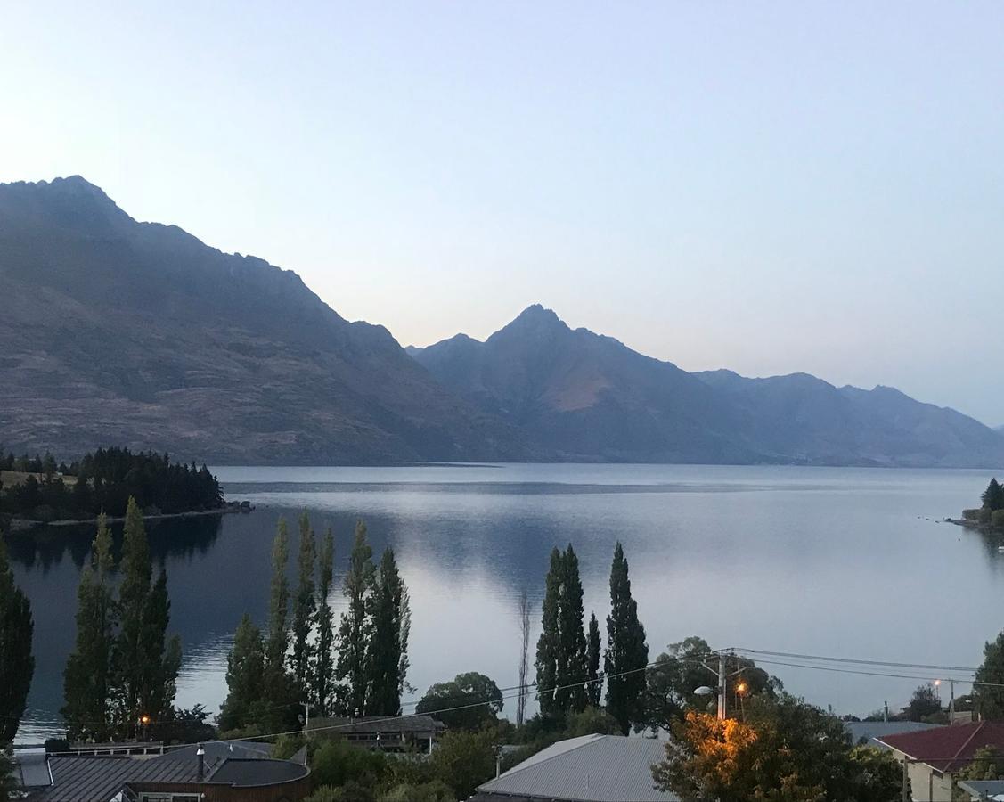 Motel Earnslaw 3*